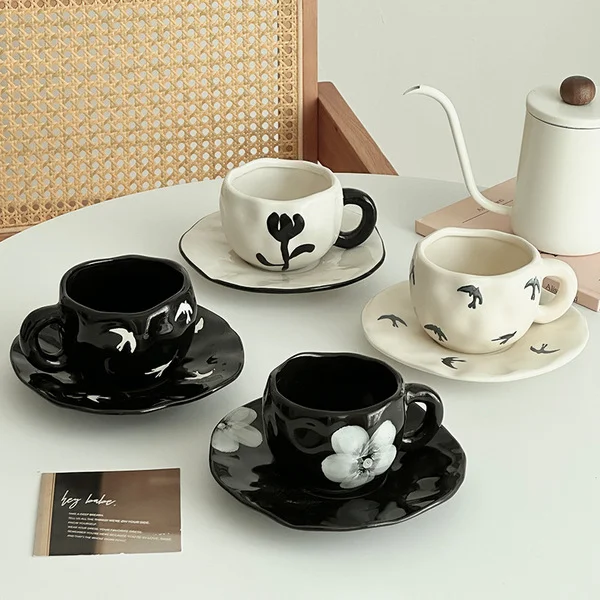 Creative irregular coffee cup and saucer cream style cute cartoon pattern ceramic mug mug gift box